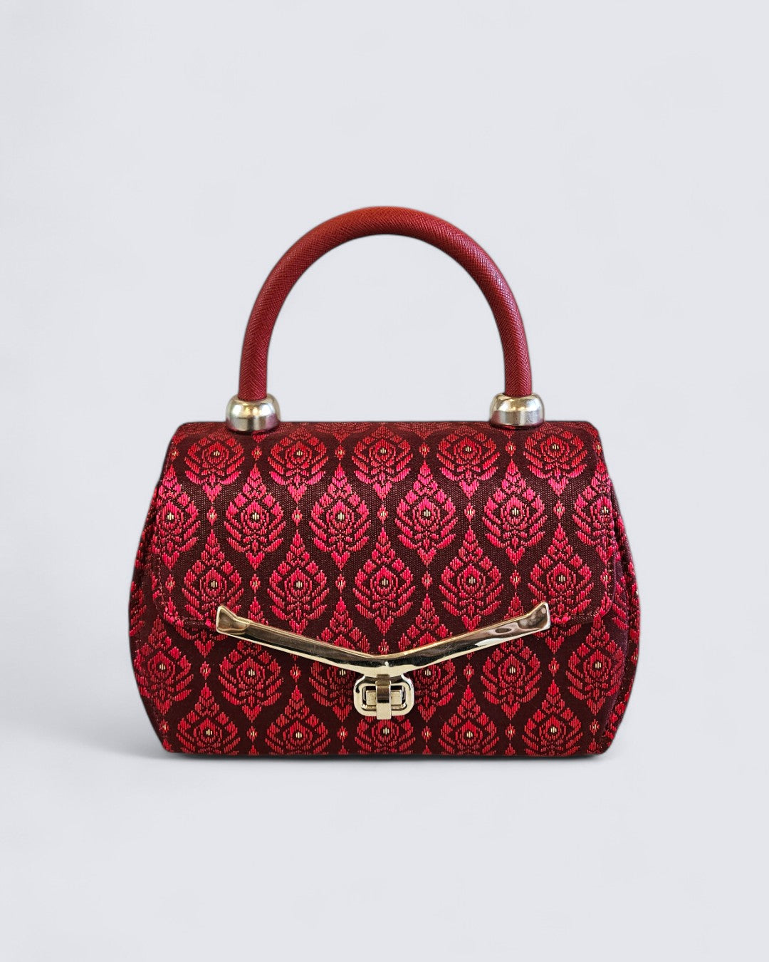 Lai Thai Handbag ( Siam Ruby Oval )