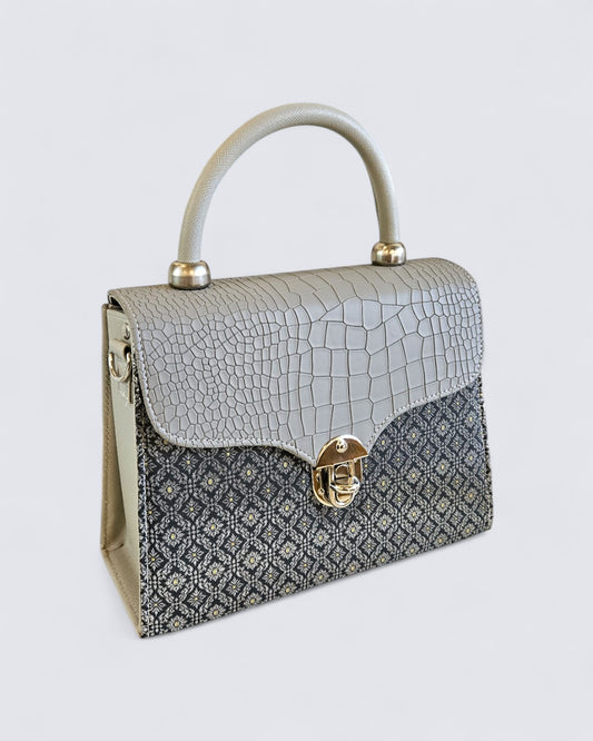 Lai Thai Handbag ( Silver Leather Square )