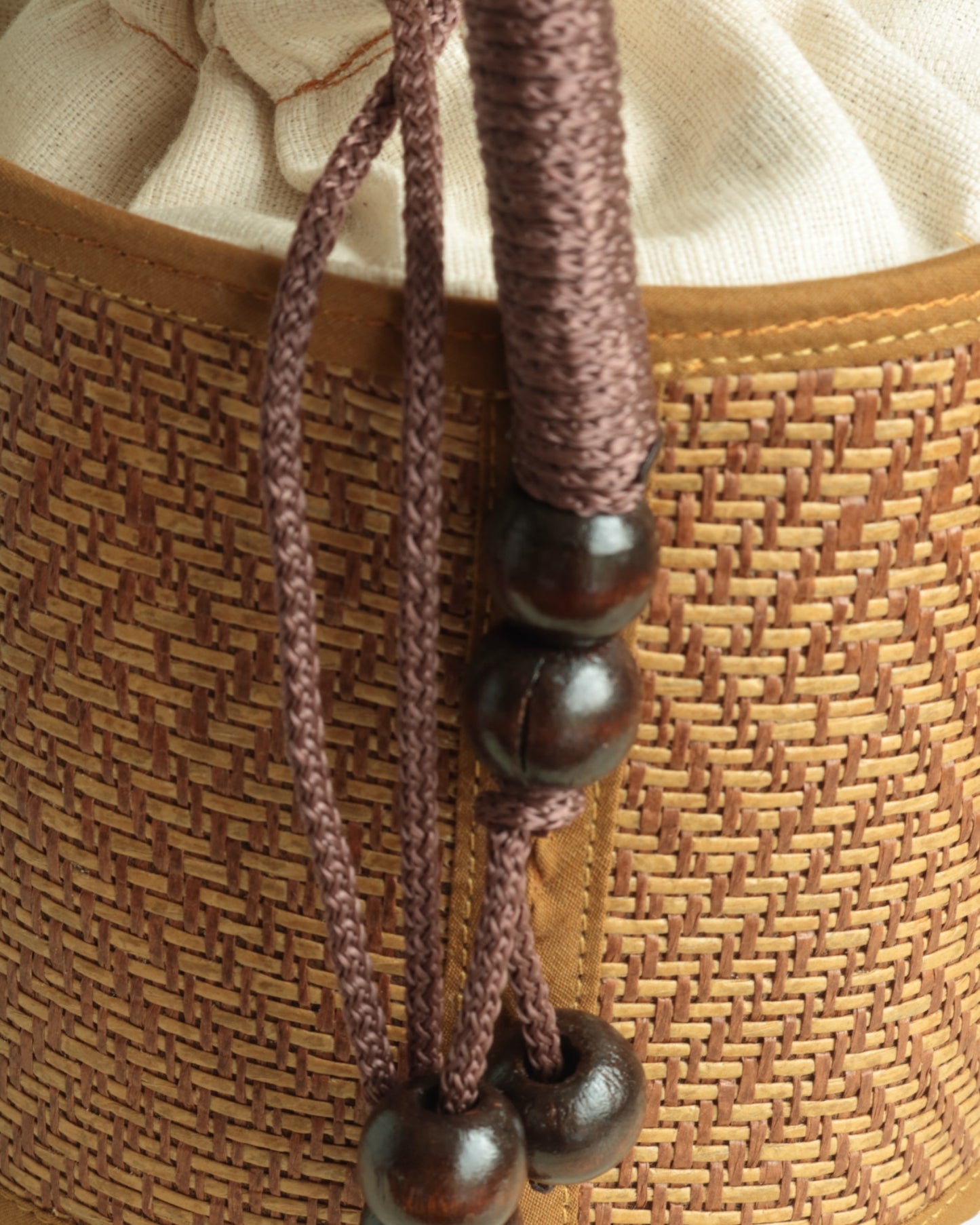 JŪD : Cha-Lom Handbag