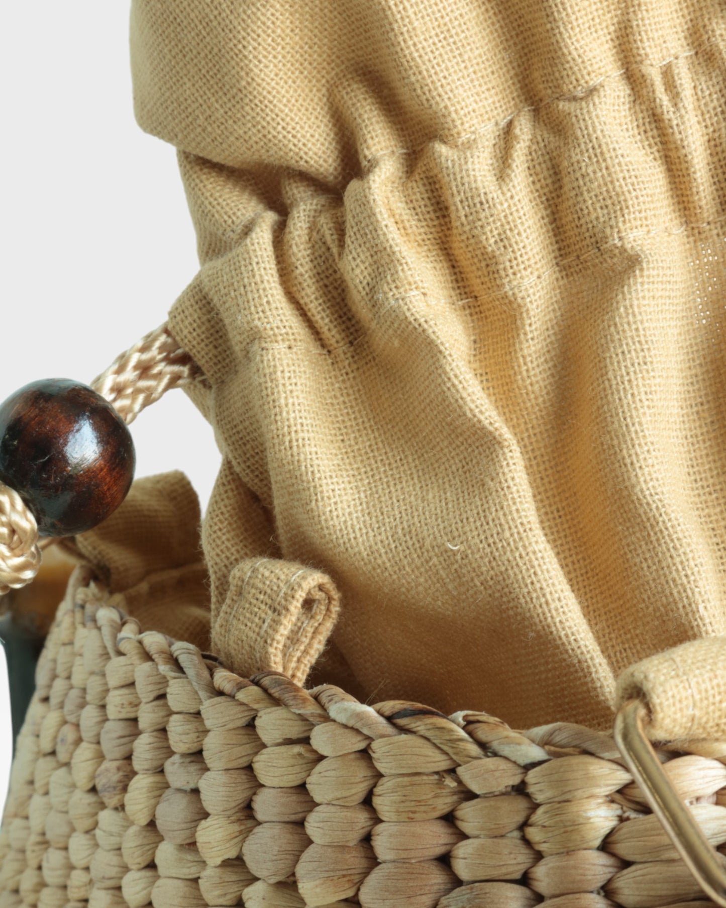 Chawa : Cube Handbag